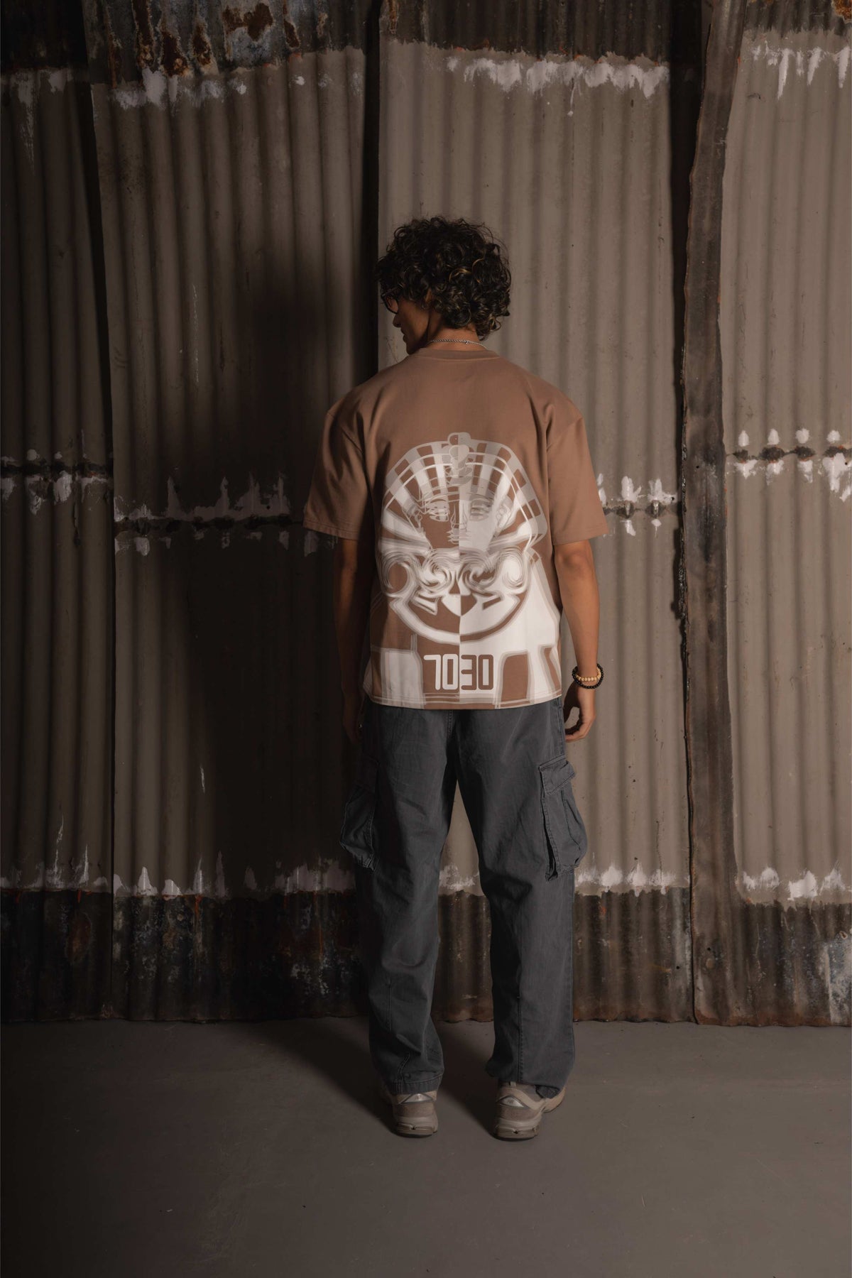 MONUMENTAL T-SHIRT